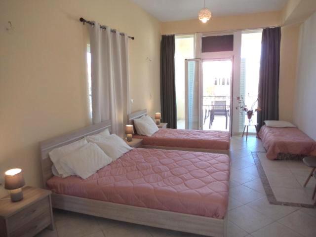 Katerina Apartments Near The Sea Agios Sostis  Eksteriør bilde