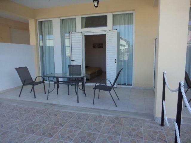 Katerina Apartments Near The Sea Agios Sostis  Eksteriør bilde